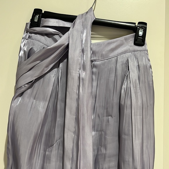 House of Harlow x Revolve pants - Picture 2 of 3